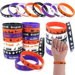 Halloween Toys 12pcs Halloween Silicone Wristband Kids Gifts Treat Party Carnival Ghost Party Favor Giveaways Pumpkin Halloween Party Event Toy 230928