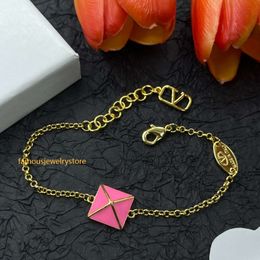 Luxury Jewellery V Family bracelet bracelet female design hand sweet girl hand Classic fashion Designers for women