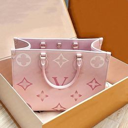 Luxury Women Bags Fashion Shopping Bags Printed Handbags Designer High Quality Tote Bags Flower Embossed Pink Tote Handbags Classic Shoulder Bag