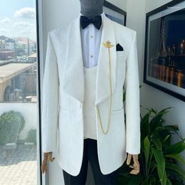 Men's Suits Floral Jacquard Wedding For Men 2023 Shawl Lapel Man Suit Jacket With Waistcoat Trousers 3 Piece Slim Fit Groom Tuxedo