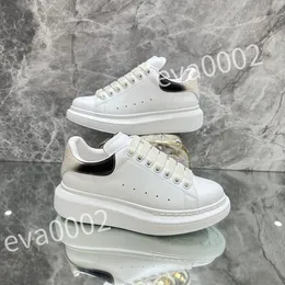 2023 new Luxury Designer Casual Shoes Low Sneaker Black White Panda Skate Sneakers Platform Sports Mens Womens Trainers 35-46 xsd230401