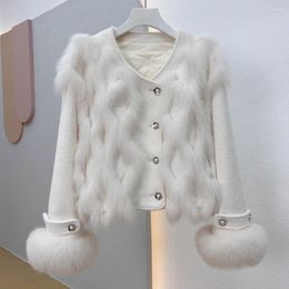 Women's Fur 2023 Autumn And Winter Haining Grass Small V-neck Fashion Sweet Style Coat