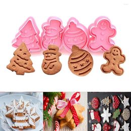 Baking Moulds 4Pcs/Set Christmas Biscuit Mould Cookie Stamp Pressable Plunger Pastry Fondant Cake Decoration Xmas Tree Gingerbread Man