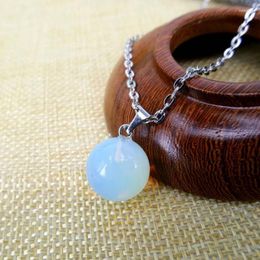 Pendant Necklaces Natural Stone Alloy Opal Necklace White Transparent Spherical 14mm Party Ladies Clothes With Trendy Accessories