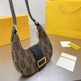 Vintage Handbag Croissant Hobo Bag Canvas Underarm Shoulder Bags Fashion Letter Golden Hasp Lady Tote Flap Wallets Casual Style296p