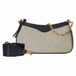 2023 kadın omuz crossbody çantaları bayan para çantası messenger çanta tasarımcısı zincir çanta telefon cüzdanları sırt çantası dişi çantası 2 renk kasası