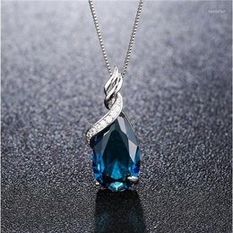 Pendant Necklaces Fashion Jewelry With Water Drop Shaped Sapphire Blue Natural Crystal Necklace For Women
