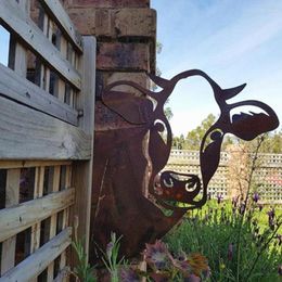 Garden Decorations Farms Peeping Cow Countryyard Decoration Hollow Iron Piece Cattle Head Gardening Hanging Ornaments Metal Animal Yard Art