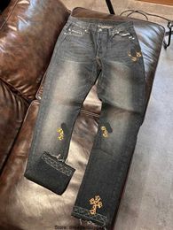 Jeans da uomo Street Trend Brand Ch Leopard Cross Ricamo Retro Pantaloni casual dritti slim per uomo e donna9