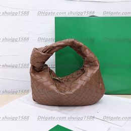 Borsa a tracolla ascella di alta qualità Borsa in pelle intrecciata moda Designer di lusso Borse medie a forma di luna Borse cosmetiche da donna Borse incrociate