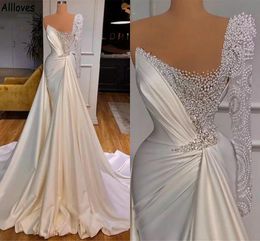 Gorgeous Pearls Rhinestones Mermaid Wedding Dresss For Women One Shoulder Long Sleeve Vestidos De Novia Dubai Arabic Peplum Satin Ruched Formal Bridal Gowns CL1642