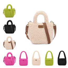 22 новых продукта WGG плюшевый клатч Женские мужские сумки Totes Fleece Lambswool Сумка Adeline Sherpa Luxury Designer fashion Malibel Mini на плечевом ремне Crossbody