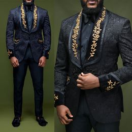 Luxury Gold Appliques Men Wedding Tuxedos Floral Pattern Custom Made One Button Formal Evening Prom Pants Suits 2 Pieces