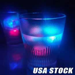 Decorazione per feste LED Cubetti di ghiaccio Palla incandescente Flash Light Neon luminoso Festival di nozze Bar di Natale Forniture per bicchieri di vino usa 960PCS oemled