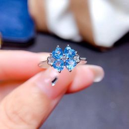 Cluster Rings Foydjew Design Jewellery Wholesale Luxury Four-leaf Clover Swiss Blue Simulated Topaz Adjustable Open Ring For Women