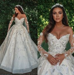 Graceful Illusion Wedding Dress Appliques Sweetheart Lace Bridal Gowns Sequined 3D Flowers Robe de mariee