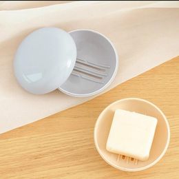 Household Bathroom Drain Soap Boxs With Cover Business Trip Portable Sealed Soaps Dishes Plain Colour Creative Round Soap Box RRD183