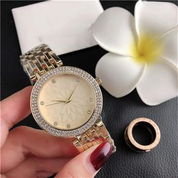 37 8MM Ladies fashion watch couple With brick Colourful net pattern scale dial style watch262i