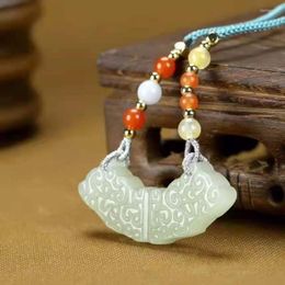 Pendant Necklaces Natural Hetian Jade A HandCarved Xiangyun Jadeite Green Necklace Jewellery