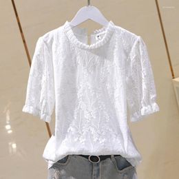 Women's Blouses Lace White Women Blouse Summer Sweet Style Embroidery Short-Sleeved Slim Elegant Female Pulls Top Quality