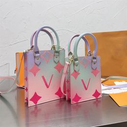 Classic Print Women Totes Bags Gradient Handbag Luxurys Designers Shouder Crossbody Bag Genuine Leather Messenger Ladies Travel Ha298u