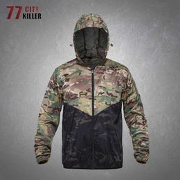 Outdoor Jackets Hoodies Tactical Hooded Camouflage Skin Jackets Men Outdoor Hiking Climbing Thin Breathable Sunscreen Windbreaker Military Jackets Male 0104