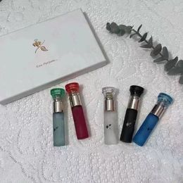 Wholesale style fresher tea fragrance woman man Perfume Set 10ml 5pieces edp white black red green tea au the noir bleu rouge vert blanc perfumes kit free delivery