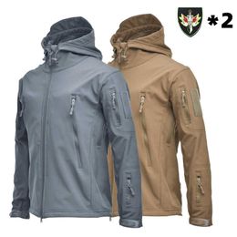 Outdoor Jackets Hoodies Mens Fleece Tactical Jacket Men Outdoor SWAT Multi-pocket Hooded Softshell Military Warm Waterproof Hunting Hiking Jackets Coats 0104