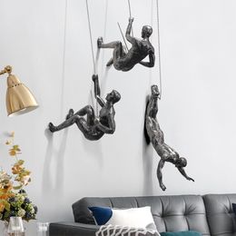 Decorative Objects Figurines Creative Rock Climbing Men Sculpture Wall Hanging Decorations Resin Statue Figurine Crafts Home Decor Accessories 230104