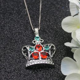 Pendant Necklaces Hermosa Gentle Shiny GreenTopaz Red Garnet Silver Color For Women Charms Chain Necklace 20 Inch