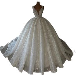 Luxury Ball Gown Wedding Dresses Sexy V Neck Sleeveless Beads Sequin Appliqued Lace Bridal Wear African Country Vestido De Novia