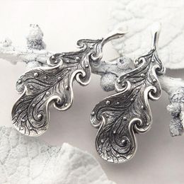 Hoop Earrings 2023 Retro Flower Pattern Small Oak Leaf Women Vintage Jewelry Carved Plant Withered Tree Leaves Stud