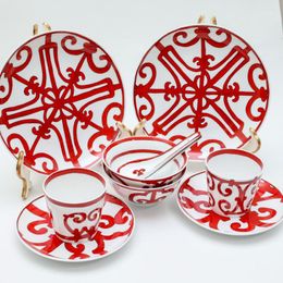 Dinnerware Sets European Bone Porcelain Tableware Set For Year's With Wedding Gifts Ten Piece