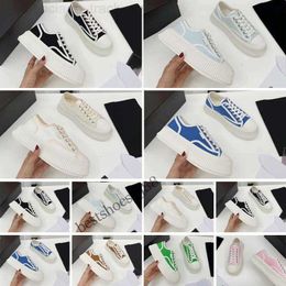 Designer Shoe Women Nylon Shoes Gabardine Canvas Sneakers Wheel Lady Trainers Loafers Platform Solid Heighten Shoe With Box High 5A Quality RJD8