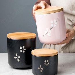 Storage Bottles European Ceramic Jars With Lid Kitchen Seal Cereal Dispenser Home Desktop Organiser Tank Coffee Table Tea Caddy