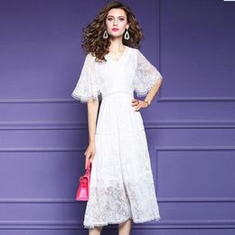 Casual Dresses Lace Mulberry Silk Solid Dress Women 2023 Summer V-neck Fashion Show Thin Hollowed Out Temperament Super Spring Skirt