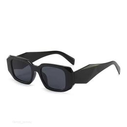 Quadratische Designer-Sonnenbrille für Damen und Herren, Modemarke für ovales Gesicht, Strand-Sonnenbrille, Retro-Sonnenbrille mit kleinem Rahmen, Luxus-Design, Luxus-Sonnenbrille, Top, gut