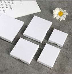 1.5cm white Jewellery Gift Boxes for Rings Pendants Earring Necklaces Cardboard Jewellery Box for Anniversaries Weddings Birthdays
