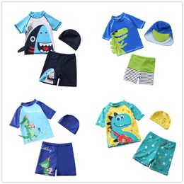 Two Pieces 1 10Year Boys Swimwear Two Pieces Swimsuits Toddler Floating Children Surfing Kids Cartoon Beach wear SW366 230106