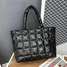 Evening Bags Winter Fashion Women Handbags High Quality Down Fabric Female Padded Bag Luxury Designer Ladies Large Capacity Shoulder Sac