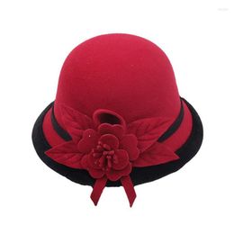 Berets Wide Brim Wool Fedora Hat Women Black White Flowers Winter Classical Bucket Panama Wedding Hats For Female