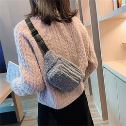 Waist Bags Plush Women's Bag Solid Colour Belt Shoulder Crossbody Chest Brand Designer Female Fanny Pack Banana Purse