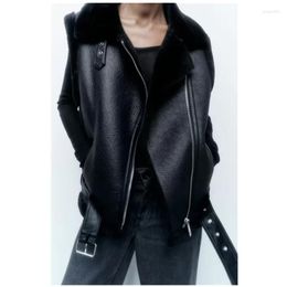 Women's Vests Autumn Winter Women's Black Fur Combined With Velvet Sleeveless Vest Warm Coat Y1425