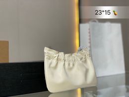 1 1 лучшие роскошные сумки YS маленькая сумка для сумки Loulou Real кожаные сумочки Женские дизайнерские сумочка 7A Качественное плечо с цепной модной леди Крест Кошелек для тела Оригинальные сумки