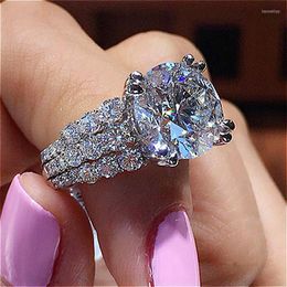 Wedding Rings Visisap 10mm Large Zircon Inlaid Full Stone For Women Engagement Gifts Ring Fashion Jewelry Wholesale F450