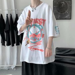 Men's T Shirts Summer Hong Kong Style Ins Graffiti Short-sleeved T-shirt Male Large Size Loose Couple Half-sleeved Trend Harajuku Top