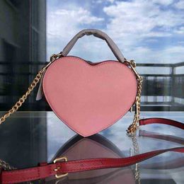 shoulder bags luxurys handbags designer bags leather crossbody bag women Fashion Heart Pink Purses Shopping Totes chain Beach Bag Handbag 230104240513