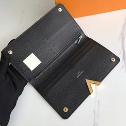 2023 Brand designer long Wallet Purse Card holder new arrival fashion promotion long Internal zip V lock2105