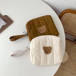 Storage Boxes Unique Holder Pouch Exquisite Compact Portable Beautiful Embroidery Decor Diaper Bag