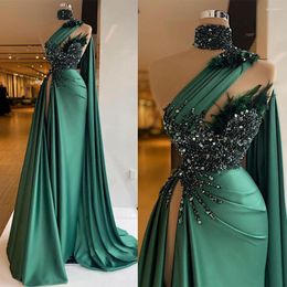 Party Dresses Elegant Green Stain Prom Women Mermaid Aso Ebi Evening Gowns With Train Custom Made Sequins Feather Formal Dress